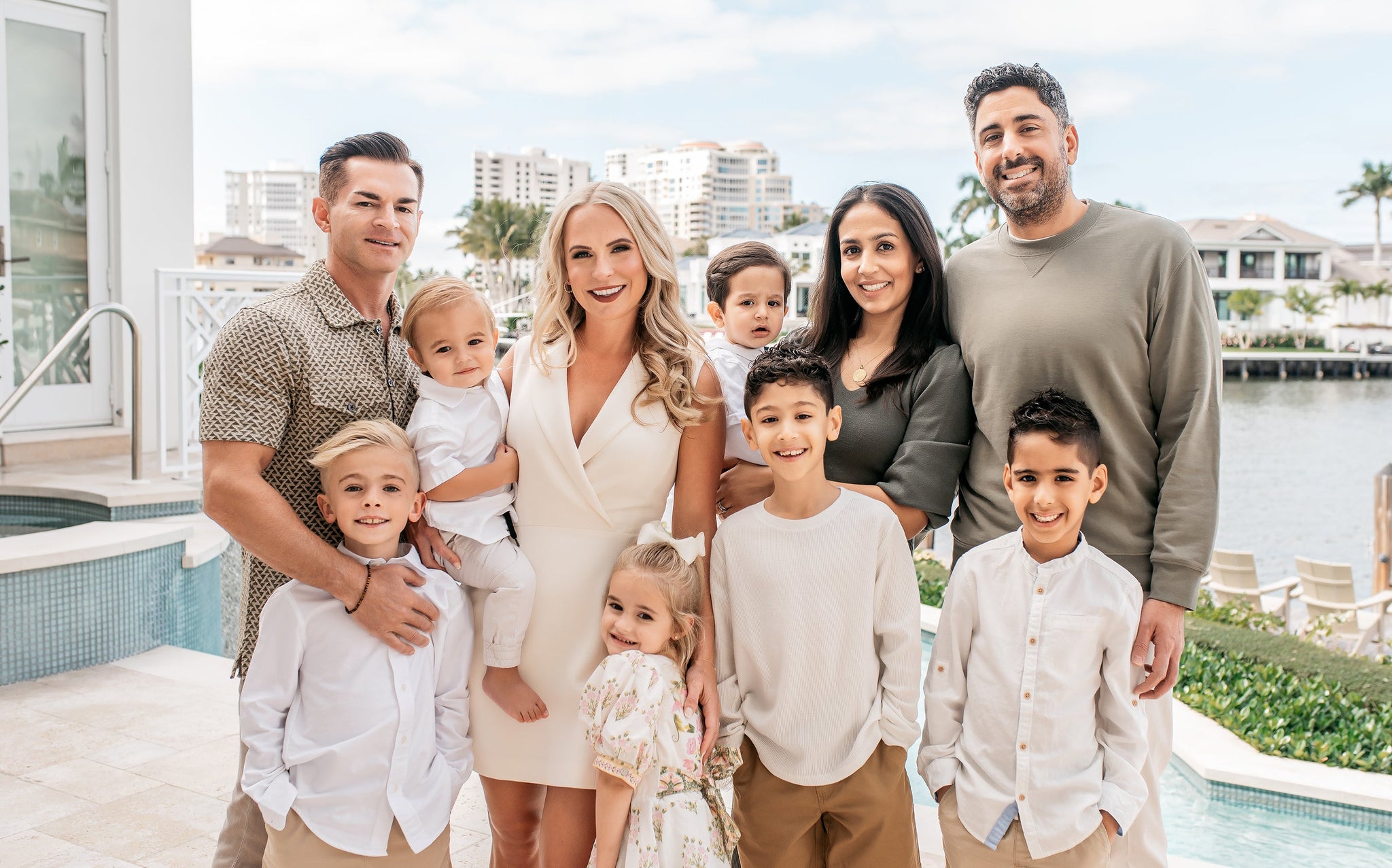 An image of the Chomps founders Pete and Rashid with their families